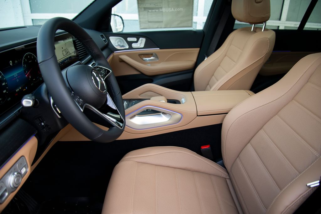 Thumbnail: 2026 Mercedes-Benz GLE - 17