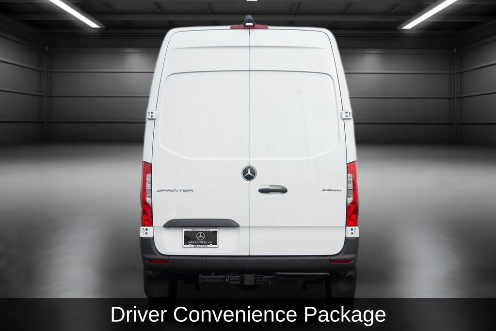 Thumbnail: 2025 Mercedes-Benz Sprinter - 4