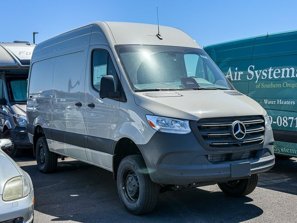 Thumbnail: 2026 Mercedes-Benz Sprinter - 5