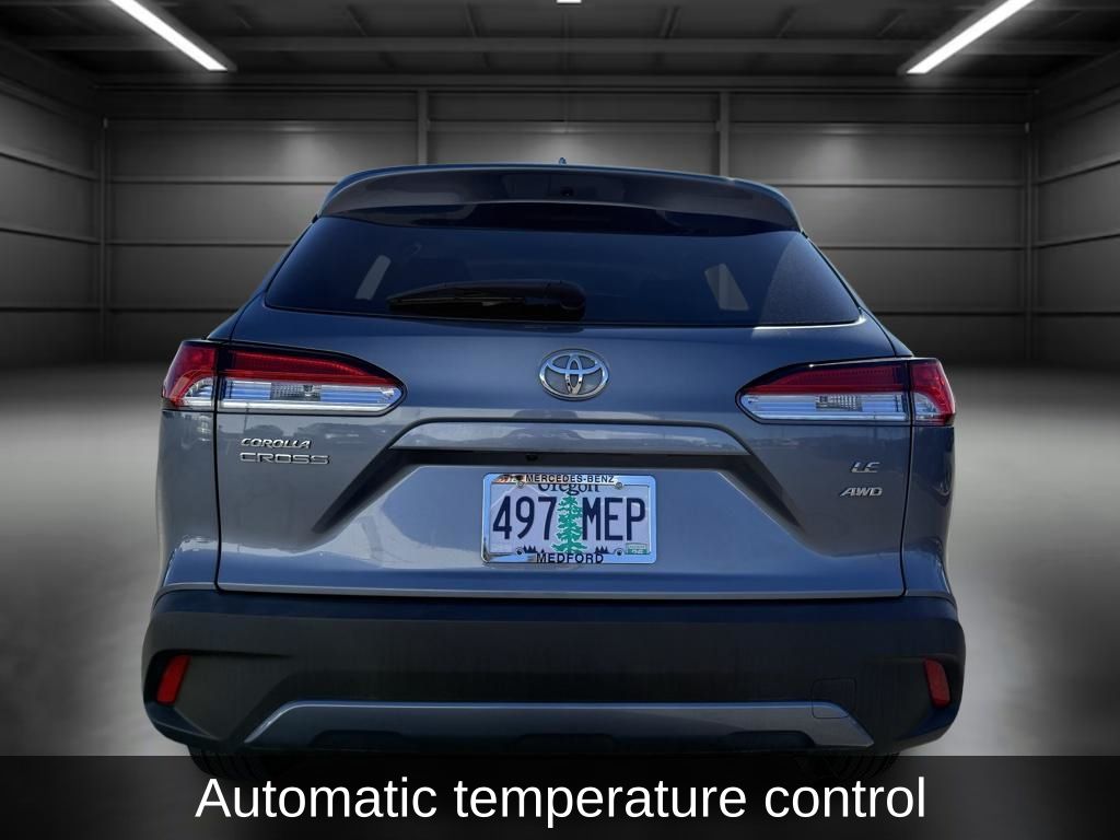 Thumbnail: 2022 Toyota Corolla Cross - 3