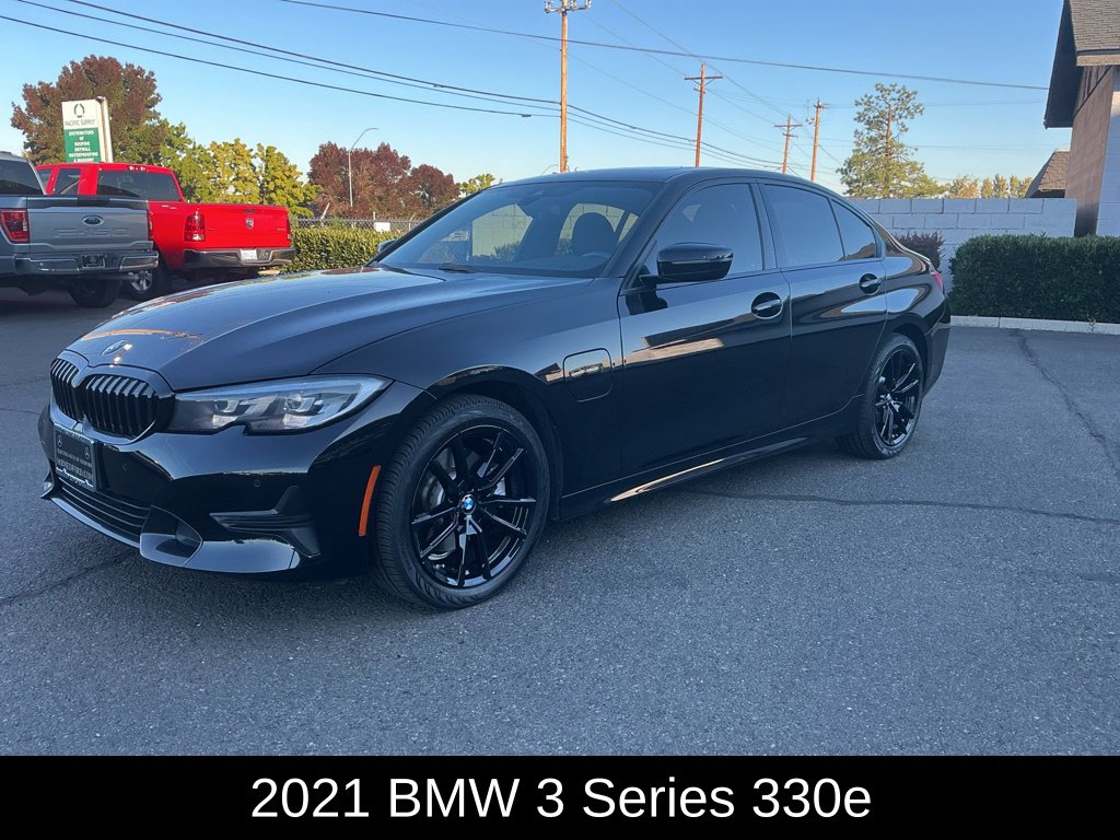 2021 BMW 3 Series 330e
