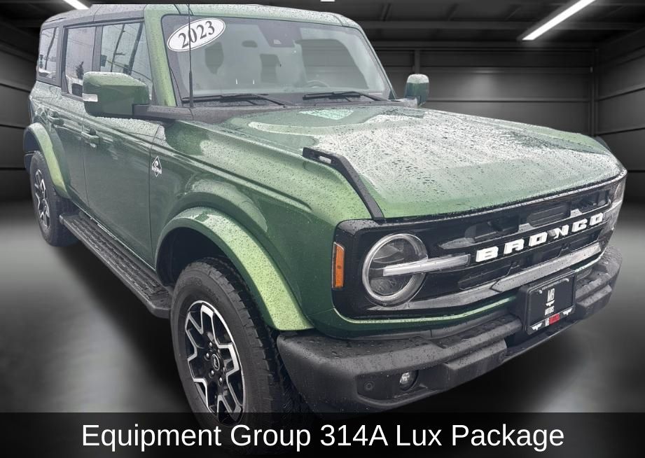 Thumbnail: 2023 Ford Bronco - 4