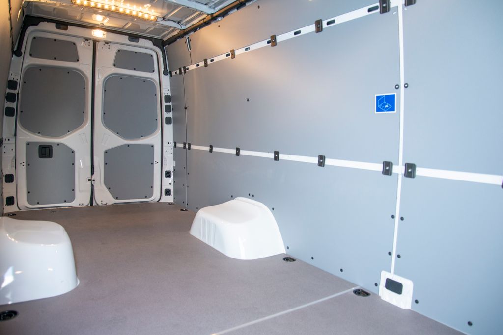 Thumbnail: 2026 Mercedes-Benz Sprinter - 21