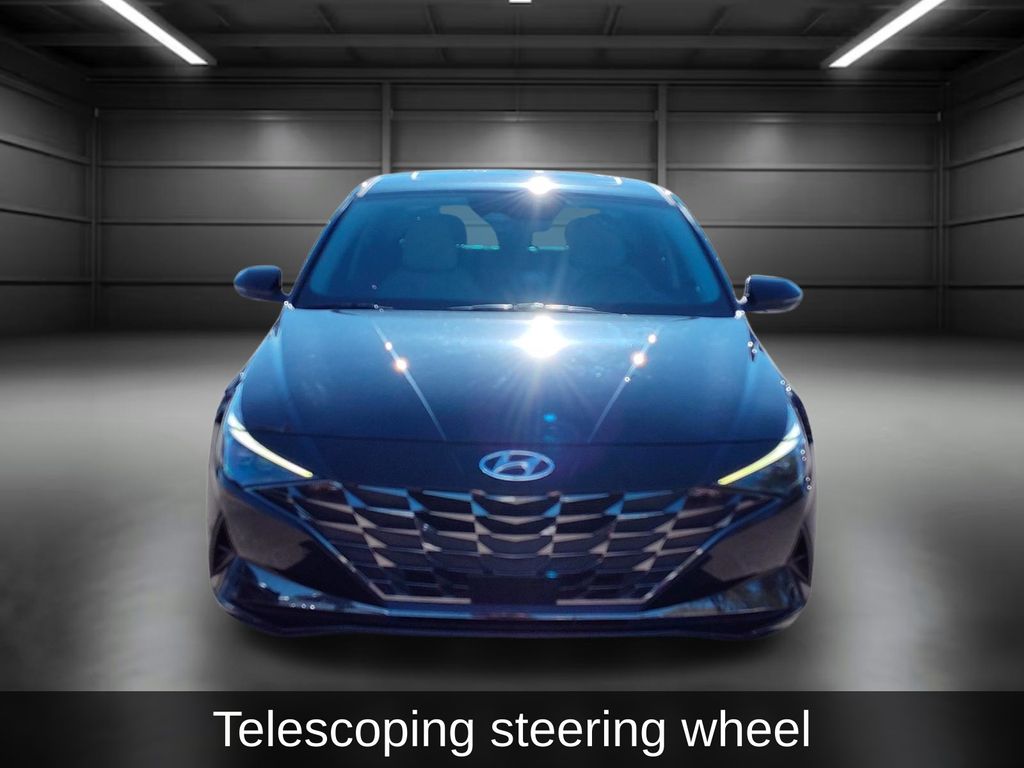 Thumbnail: 2023 Hyundai Elantra - 11
