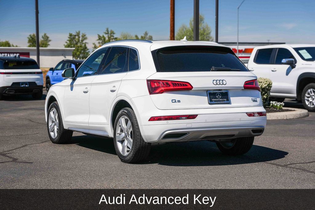 Thumbnail: 2018 Audi Q5 - 9