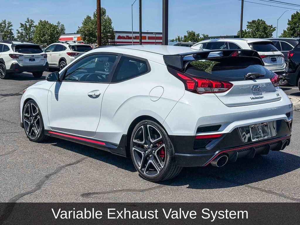 Thumbnail: 2020 Hyundai Veloster - 9