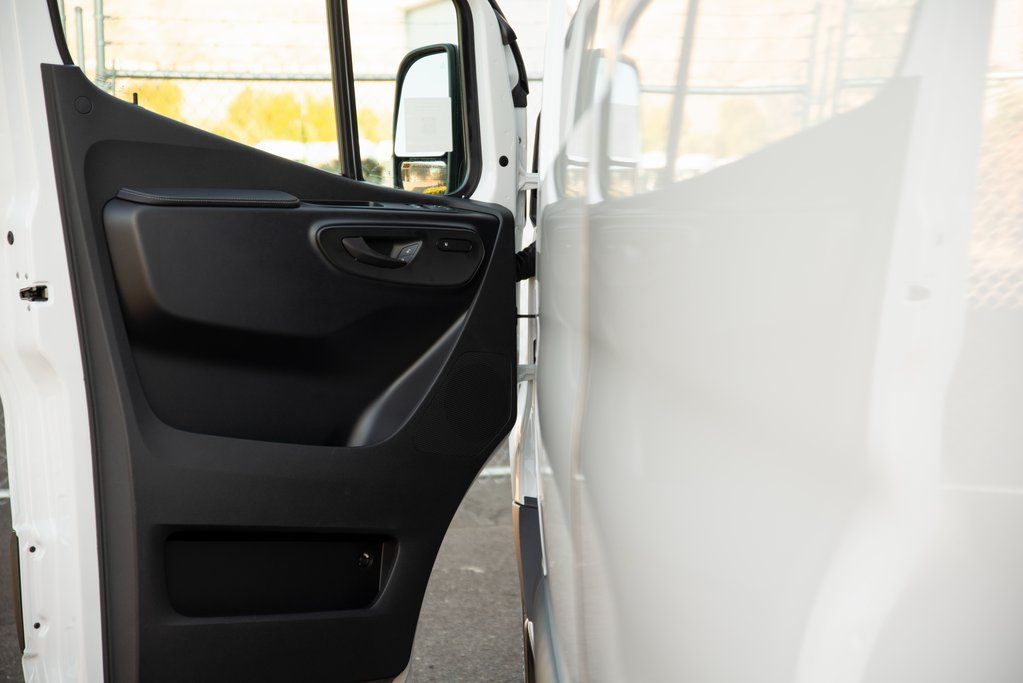 Thumbnail: 2026 Mercedes-Benz Sprinter - 11