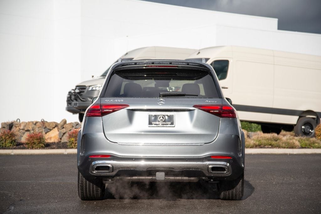 Thumbnail: 2026 Mercedes-Benz GLE - 4