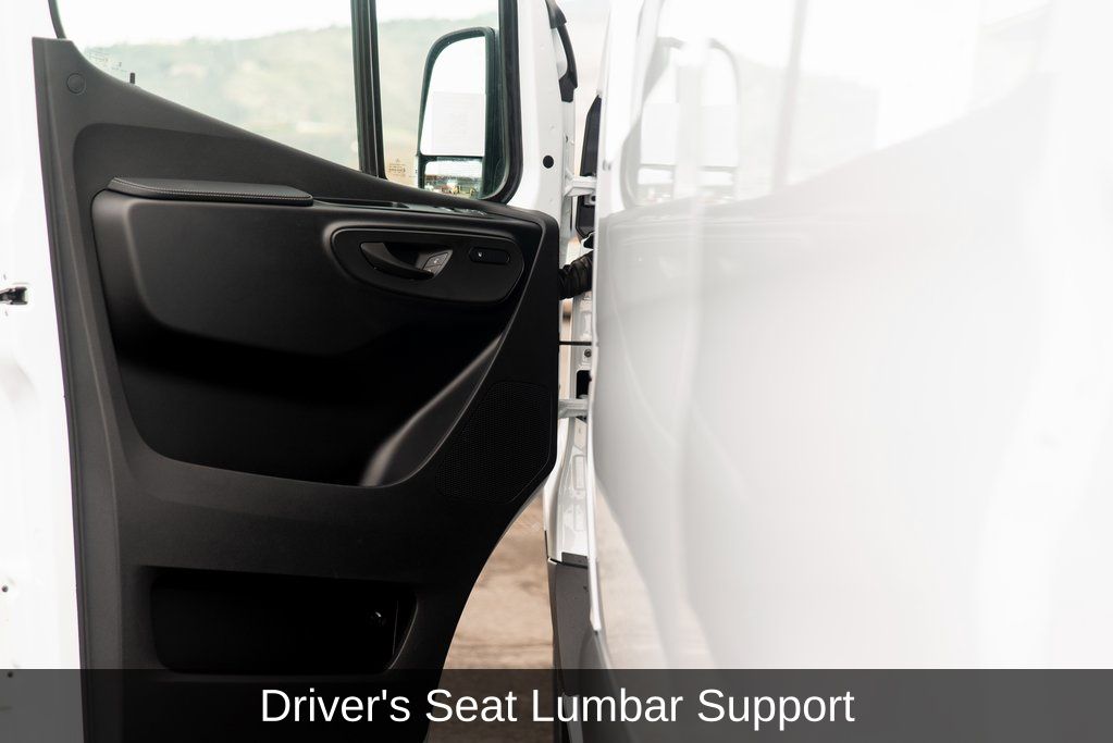 Thumbnail: 2025 Mercedes-Benz Sprinter - 24