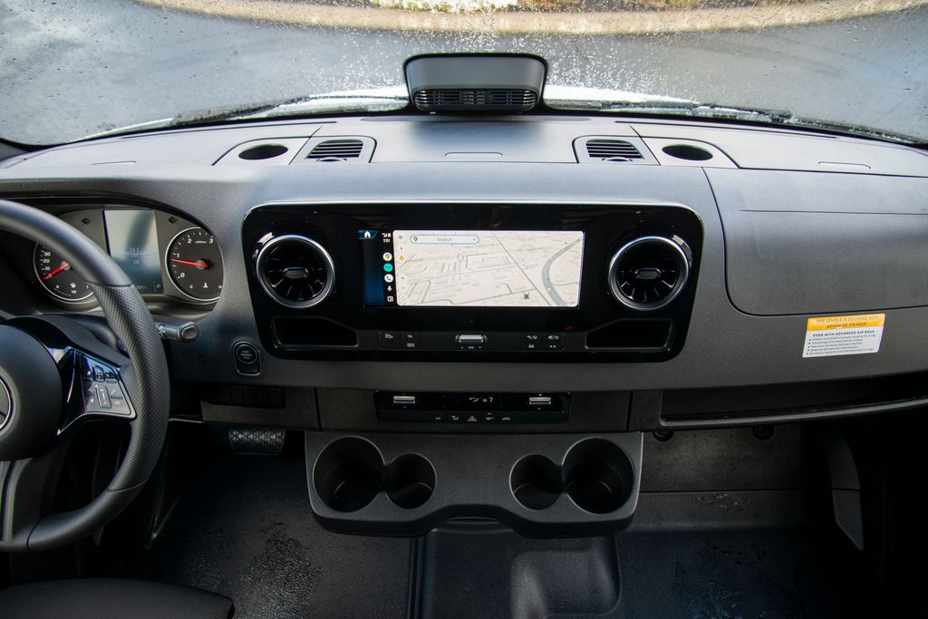 Thumbnail: 2026 Mercedes-Benz Sprinter - 17