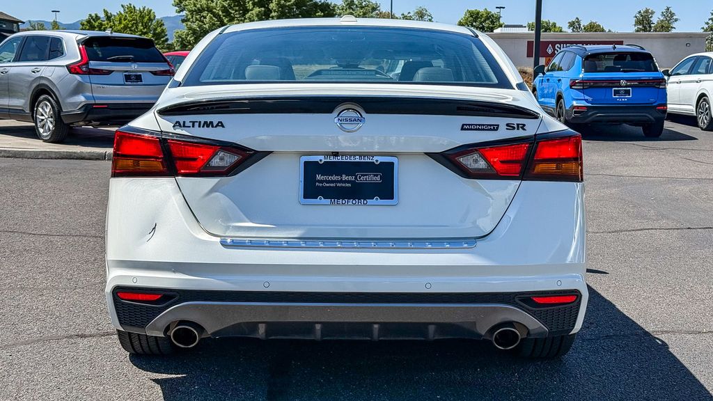 Thumbnail: 2022 Nissan Altima - 7