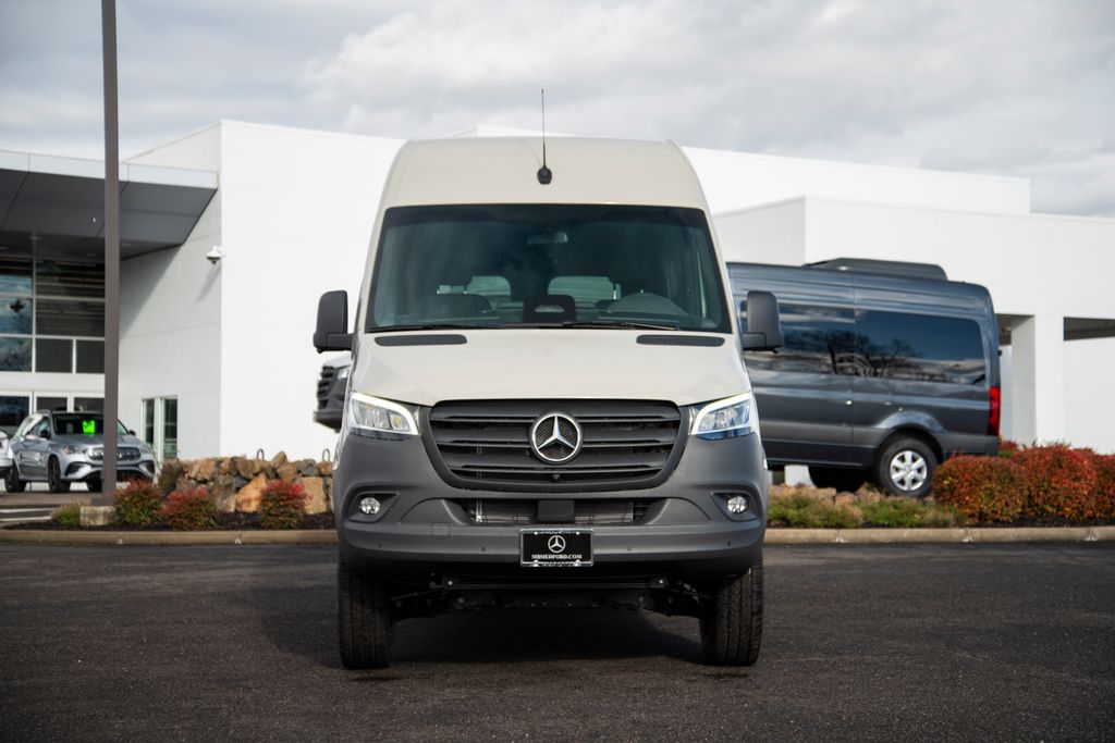 Thumbnail: 2026 Mercedes-Benz Sprinter - 2