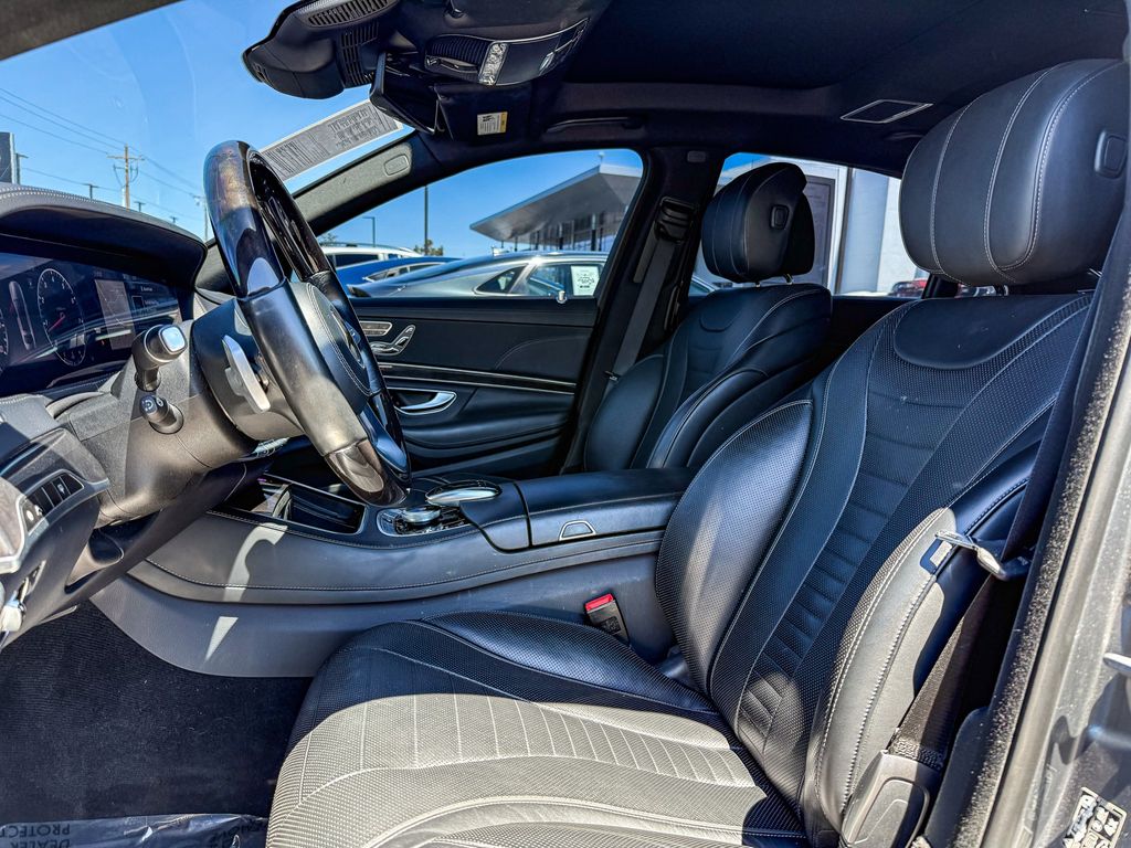Thumbnail: 2019 Mercedes-Benz S-Class - 18