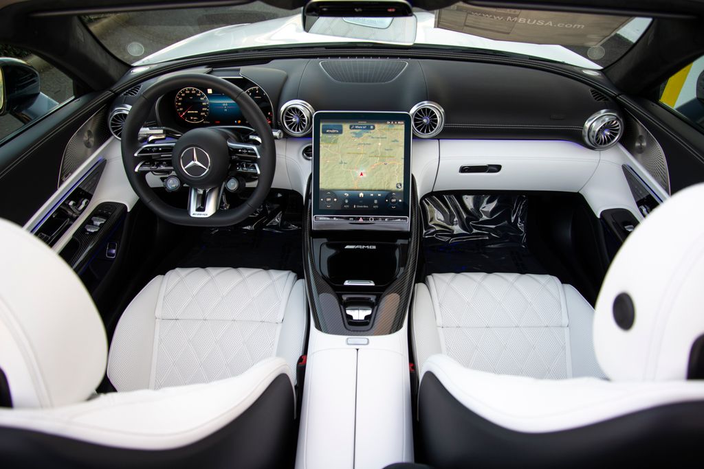 Thumbnail: 2026 Mercedes-Benz SL-Class - 16