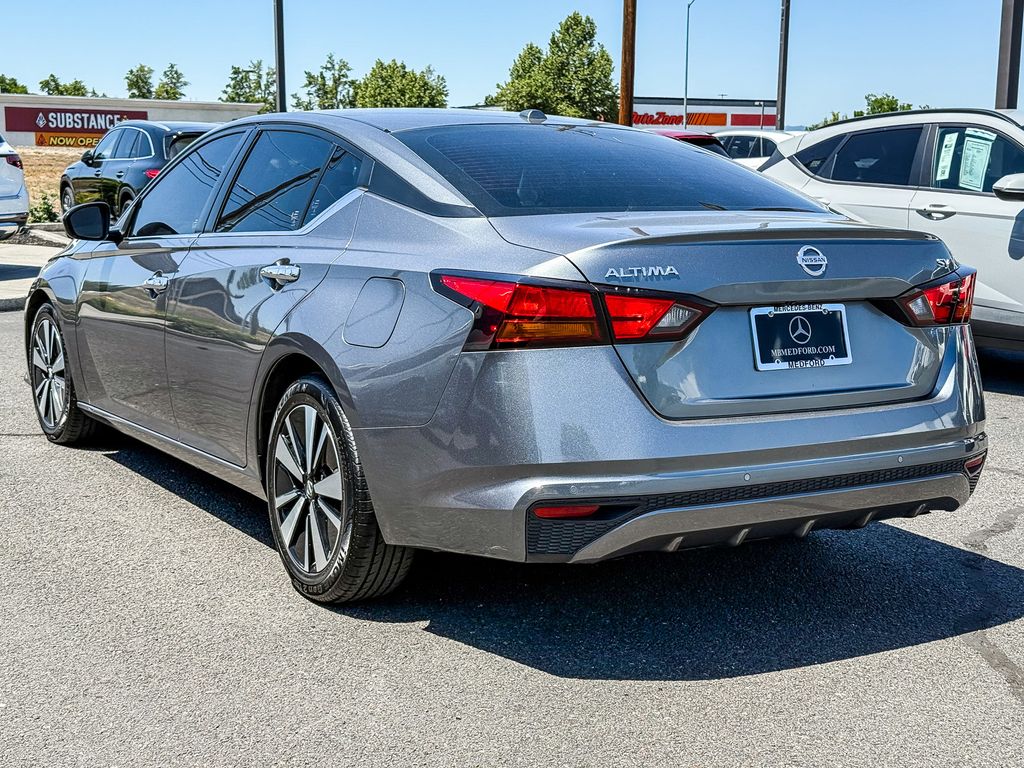 Thumbnail: 2022 Nissan Altima - 7