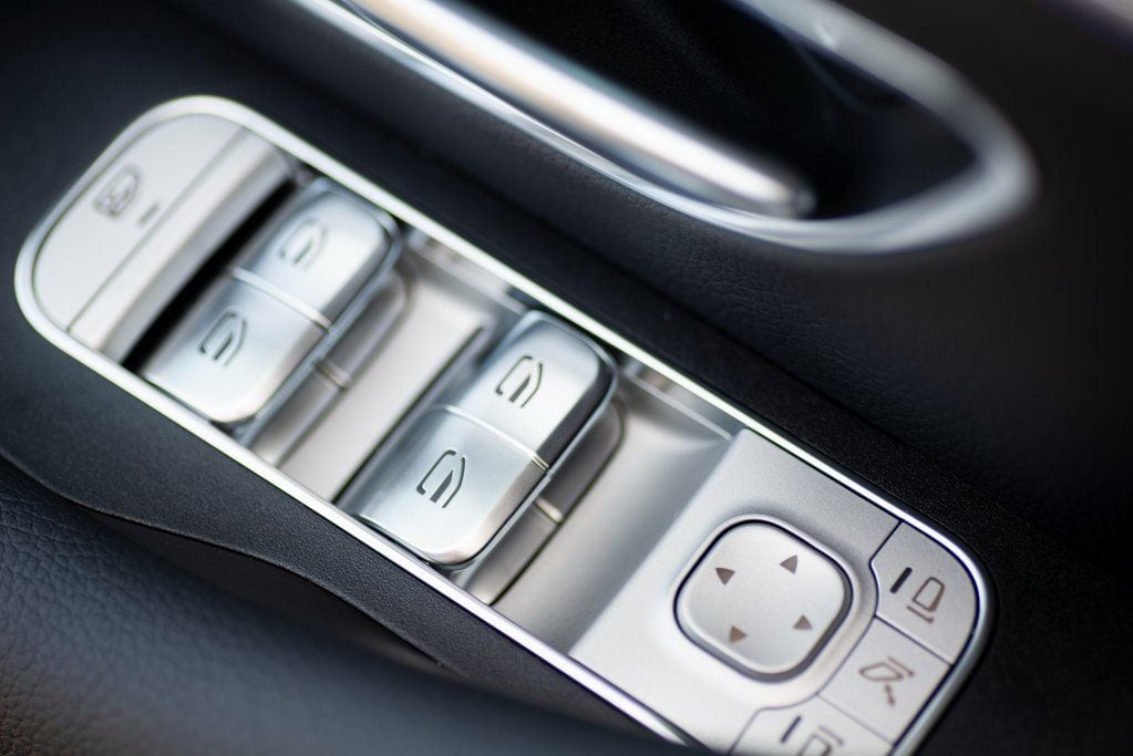 Thumbnail: 2025 Mercedes-Benz GLE - 21