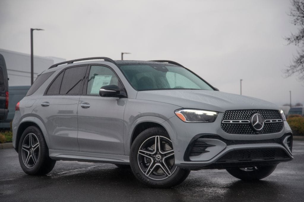 Thumbnail: 2026 Mercedes-Benz GLE - 3