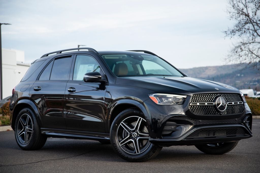 Thumbnail: 2026 Mercedes-Benz GLE - 3