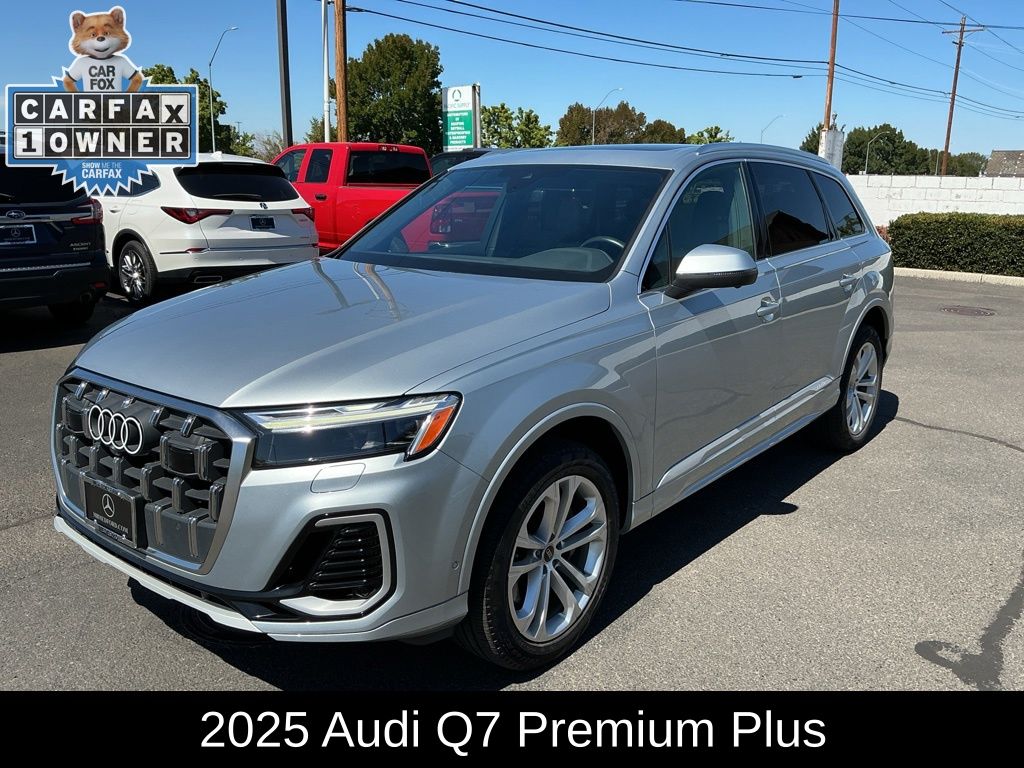 2025 Audi Q7 Premium Plus