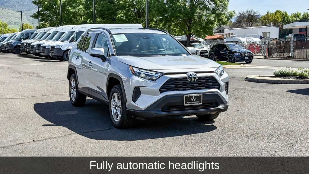 Thumbnail: 2025 Toyota RAV4 - 5