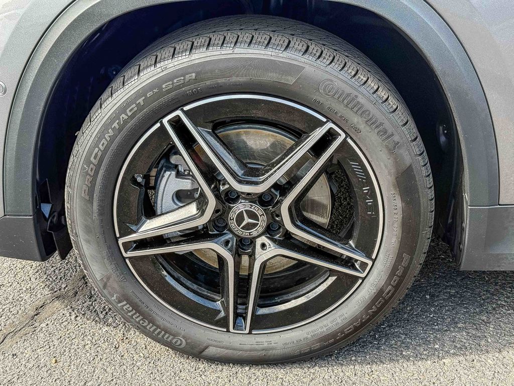 Thumbnail: 2022 Mercedes-Benz GLA - 11