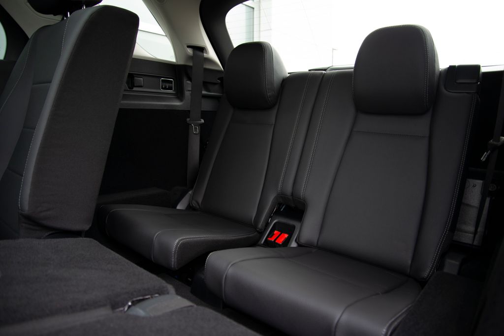 Thumbnail: 2026 Mercedes-Benz GLE - 24