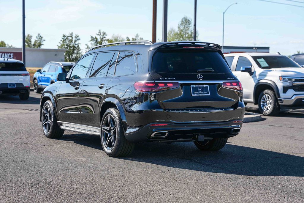 Thumbnail: 2026 Mercedes-Benz GLS - 8