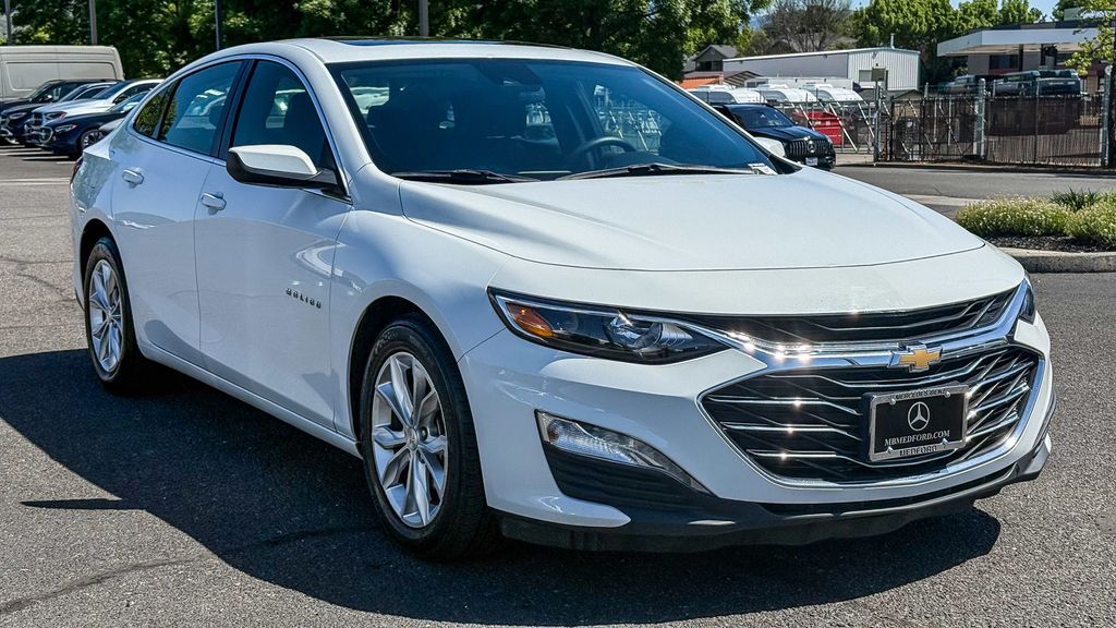 Thumbnail: 2024 Chevrolet Malibu - 5