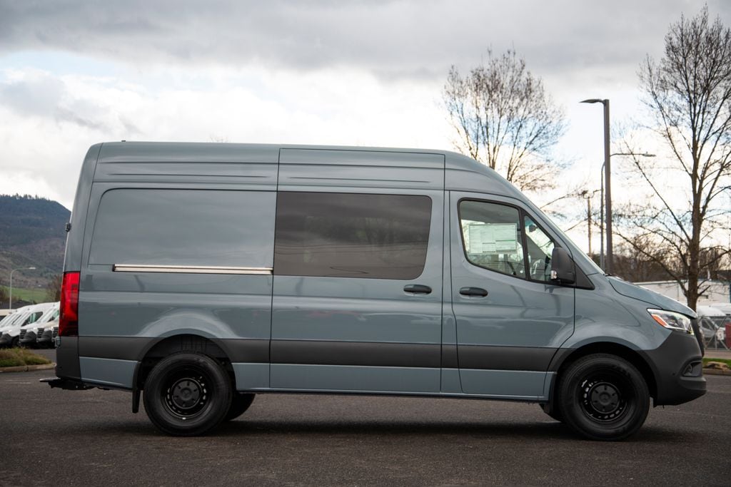 Thumbnail: 2026 Mercedes-Benz Sprinter - 5