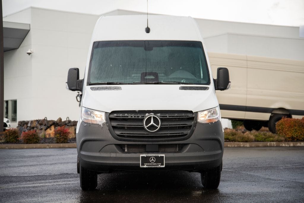 Thumbnail: 2026 Mercedes-Benz Sprinter - 2