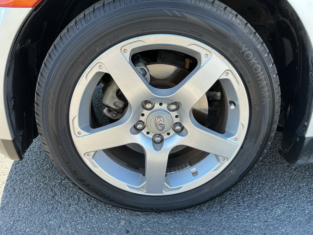 Used 2003 INFINITI G35 Base with VIN JNKCV51E03M331582 for sale in Medford, OR