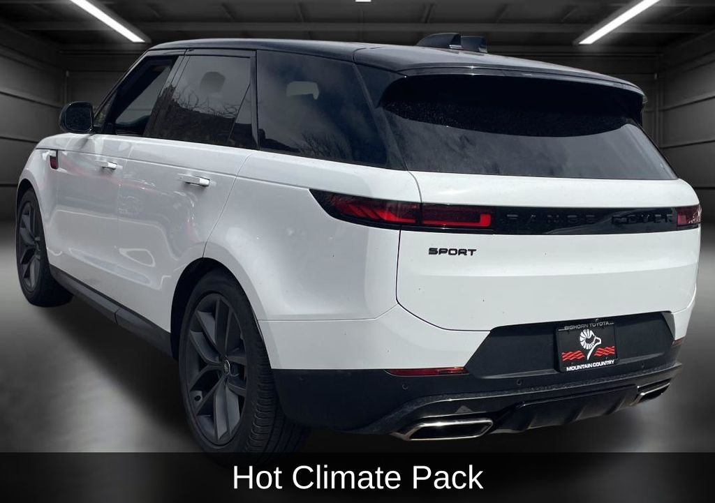 Thumbnail: 2024 Land Rover Range Rover Sport - 4
