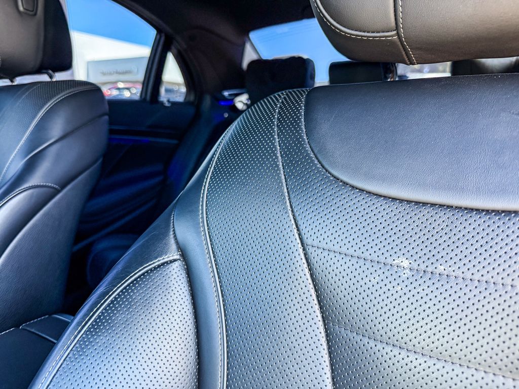 Thumbnail: 2019 Mercedes-Benz S-Class - 21