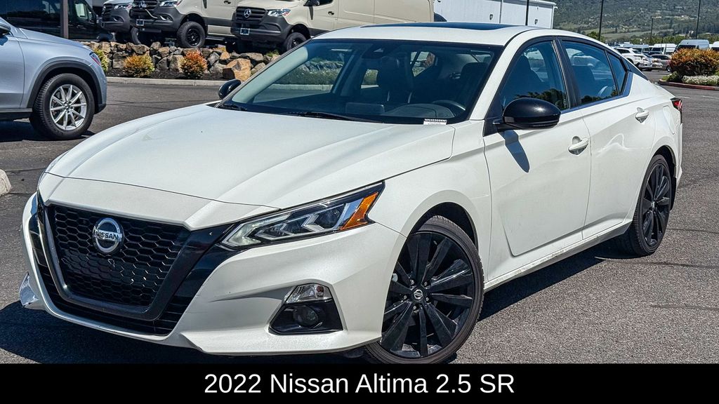 Thumbnail: 2022 Nissan Altima - 1