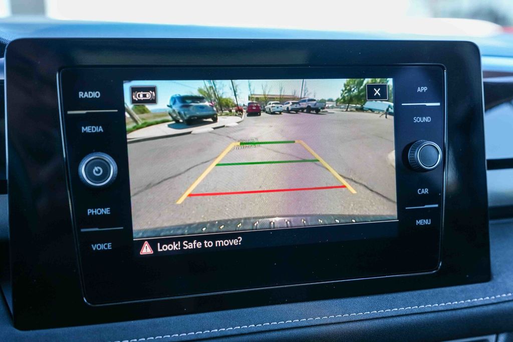 Thumbnail: 2025 Volkswagen Taos - 27