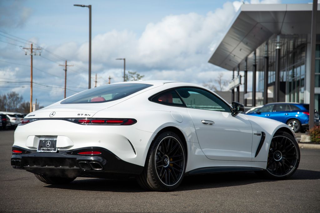 Thumbnail: 2026 Mercedes-Benz AMG GT - 8