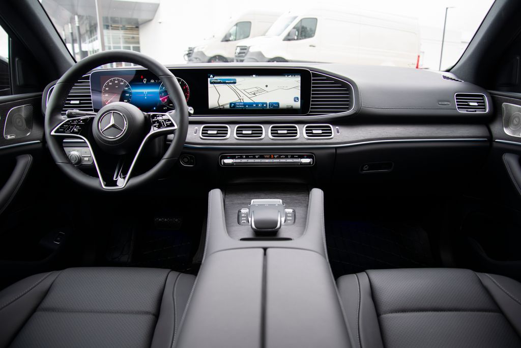 Thumbnail: 2026 Mercedes-Benz GLE - 17