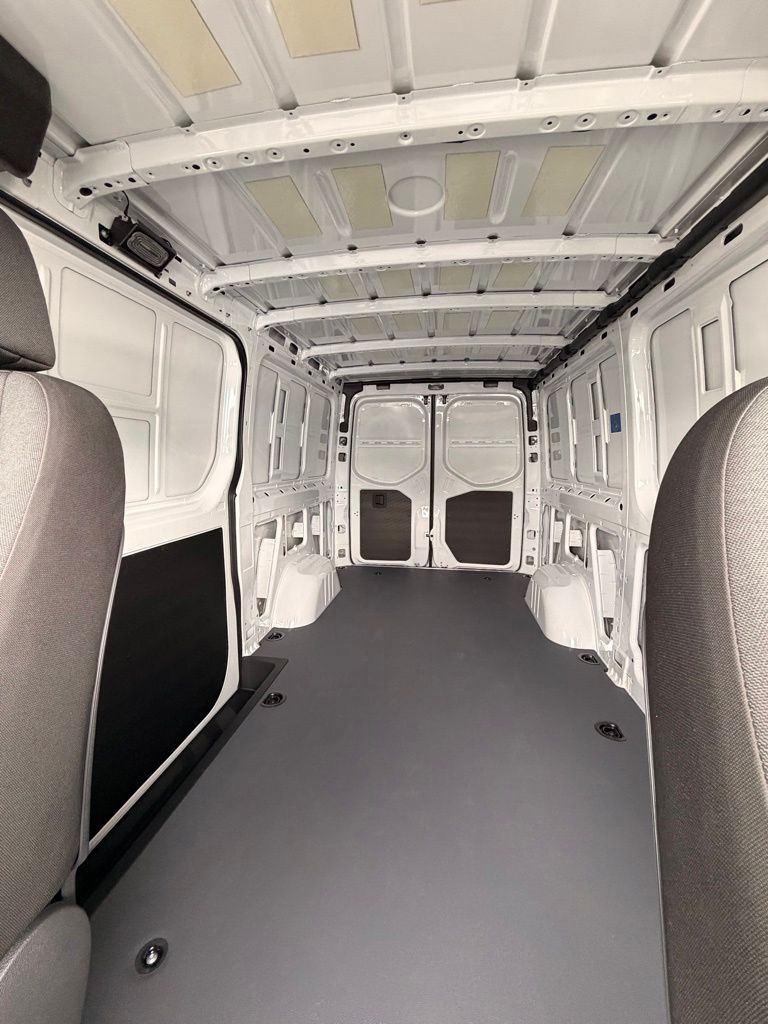 Thumbnail: 2026 Mercedes-Benz Sprinter - 20
