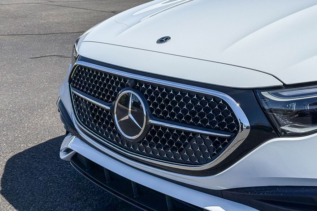 Thumbnail: 2026 Mercedes-Benz E-Class - 2