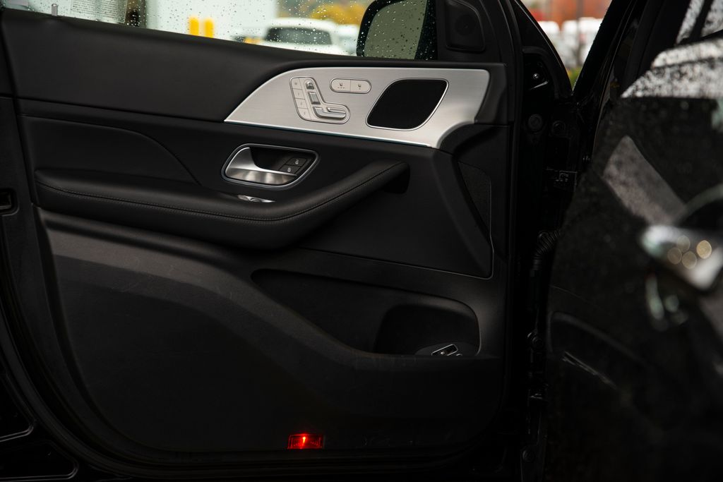 Thumbnail: 2024 Mercedes-Benz GLE - 15