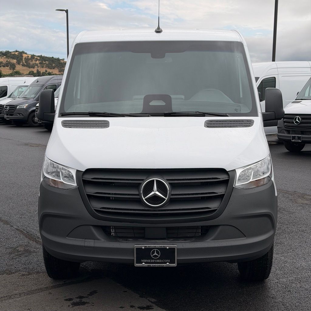 Thumbnail: 2026 Mercedes-Benz Sprinter - 2