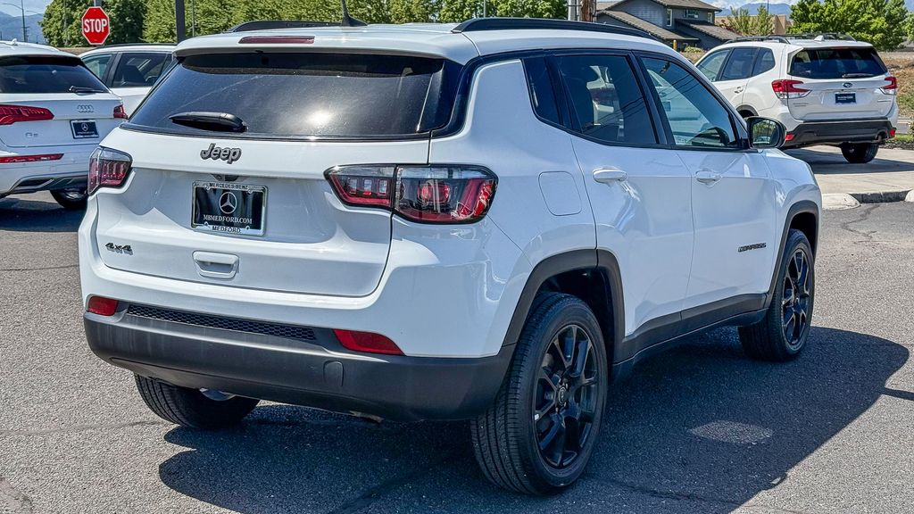 Thumbnail: 2025 Jeep Compass - 4