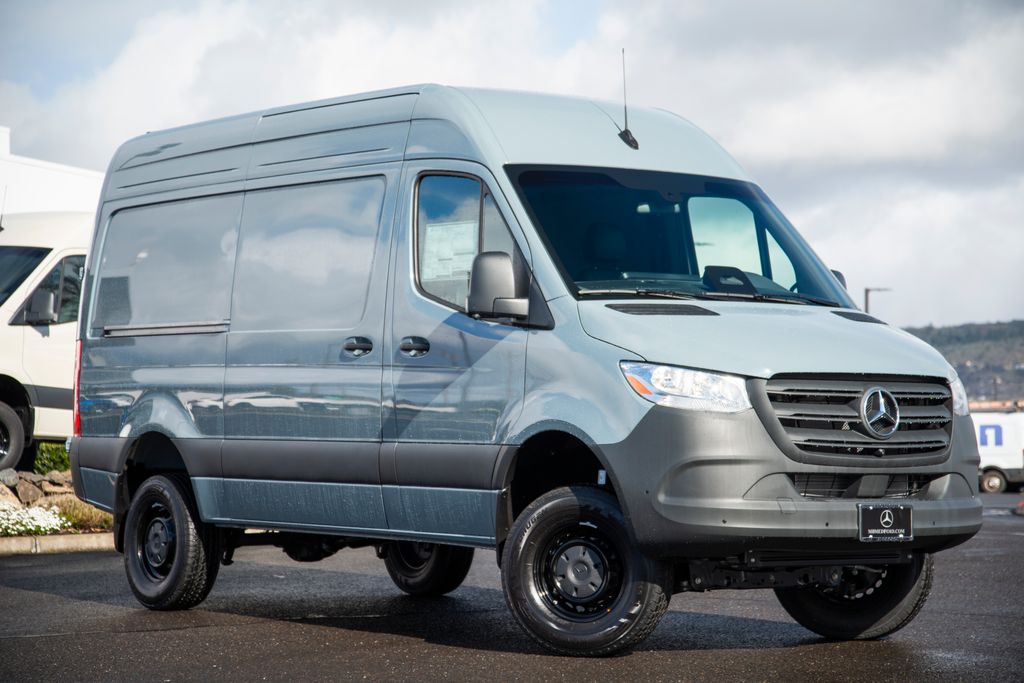 Thumbnail: 2026 Mercedes-Benz Sprinter - 3