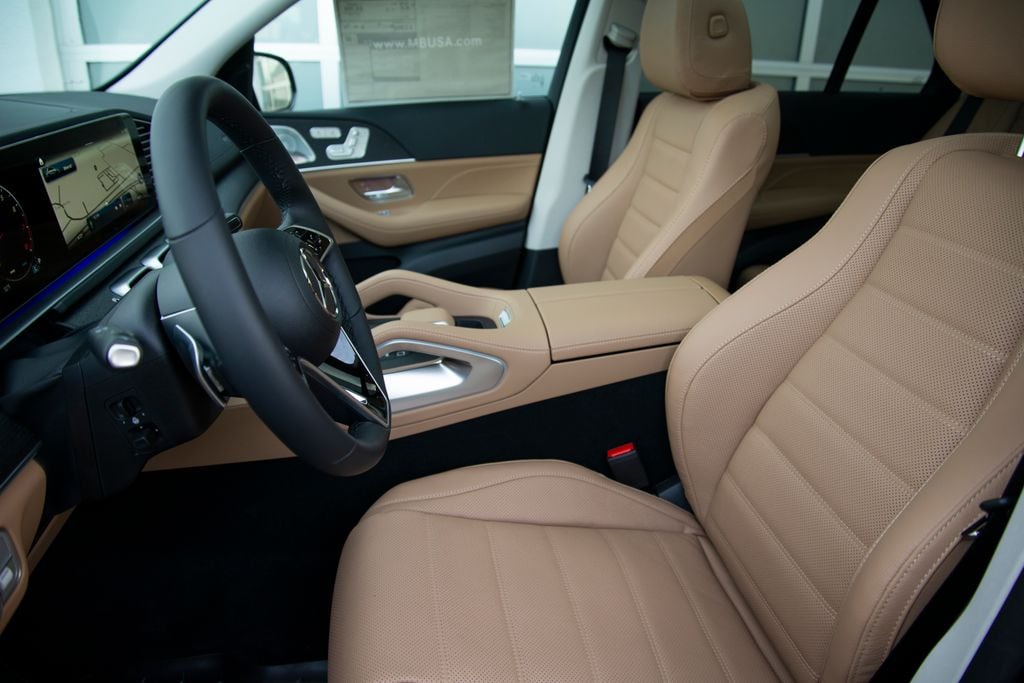 Thumbnail: 2026 Mercedes-Benz GLE - 11