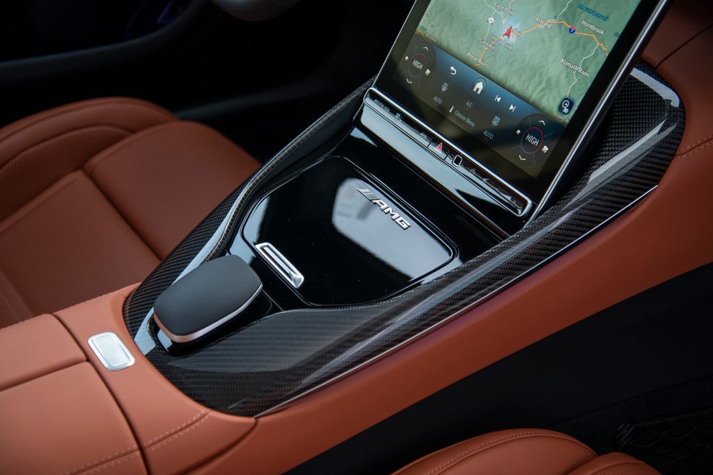 Thumbnail: 2026 Mercedes-Benz AMG GT - 18