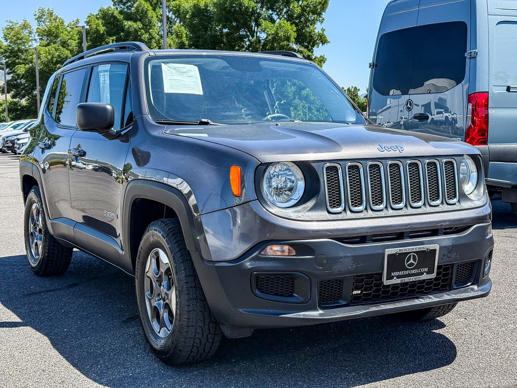 Thumbnail: 2017 Jeep Renegade - 4