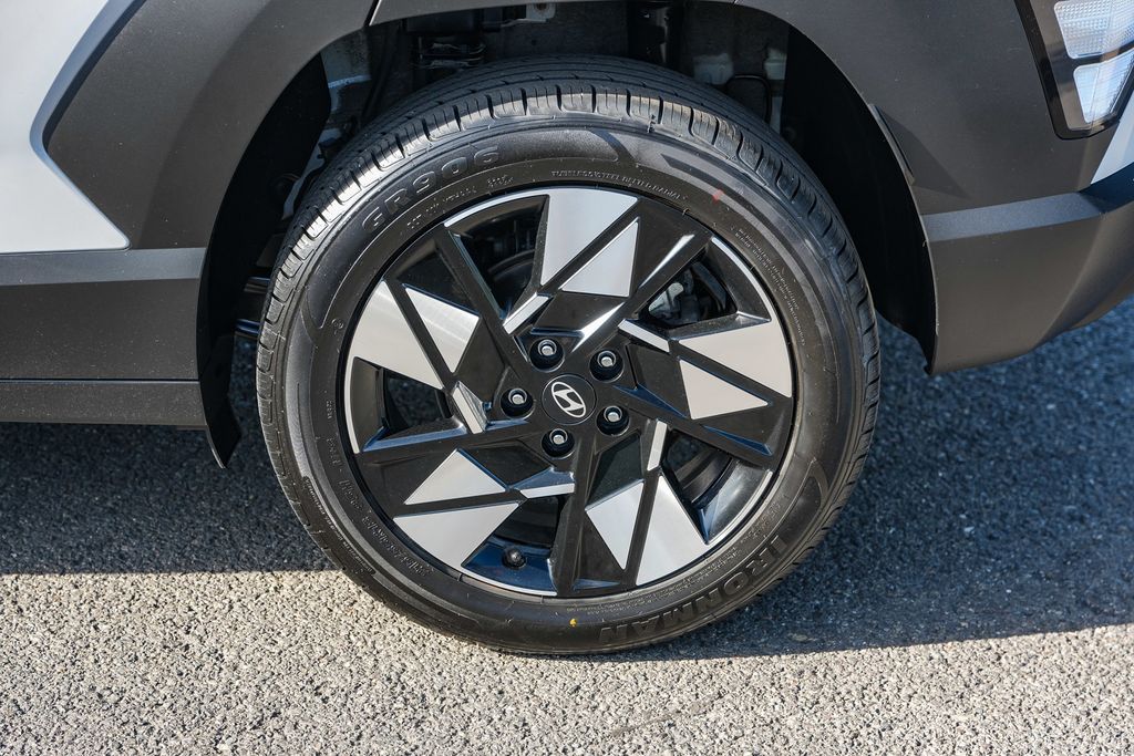 Thumbnail: 2025 Hyundai Kona - 12