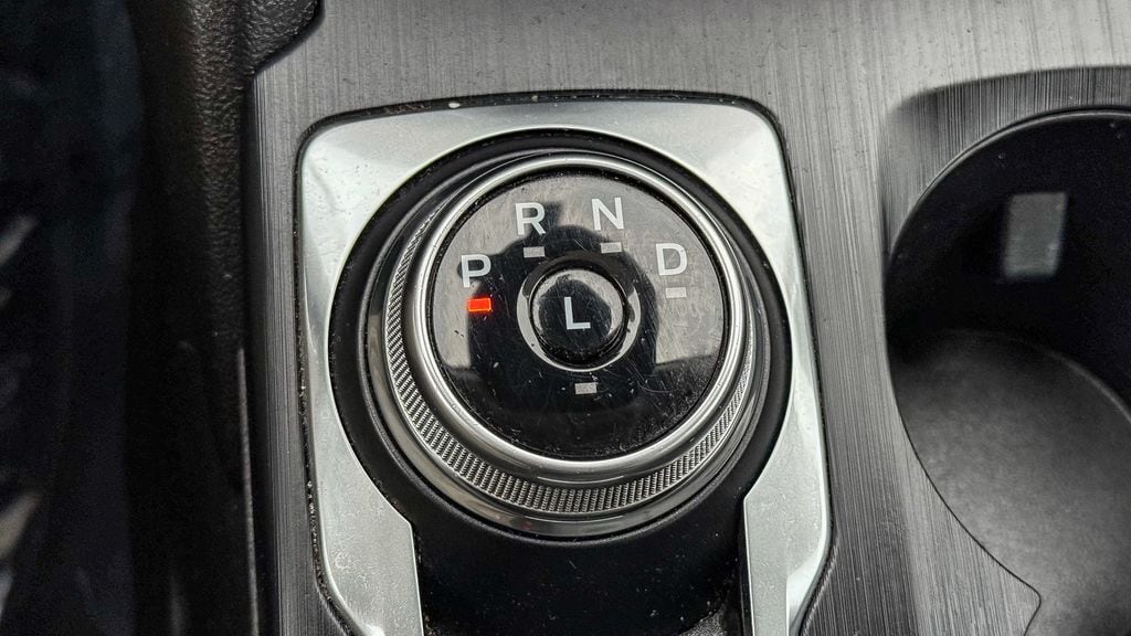 Thumbnail: 2022 Ford Escape - 23