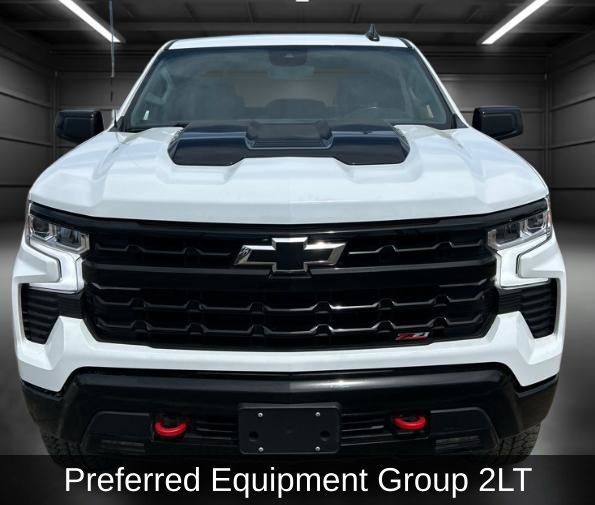 Thumbnail: 2025 Chevrolet Silverado 1500 - 3