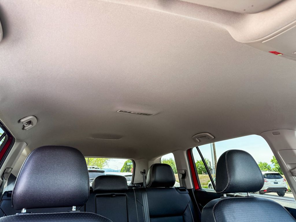 Thumbnail: 2021 Volkswagen Atlas - 16